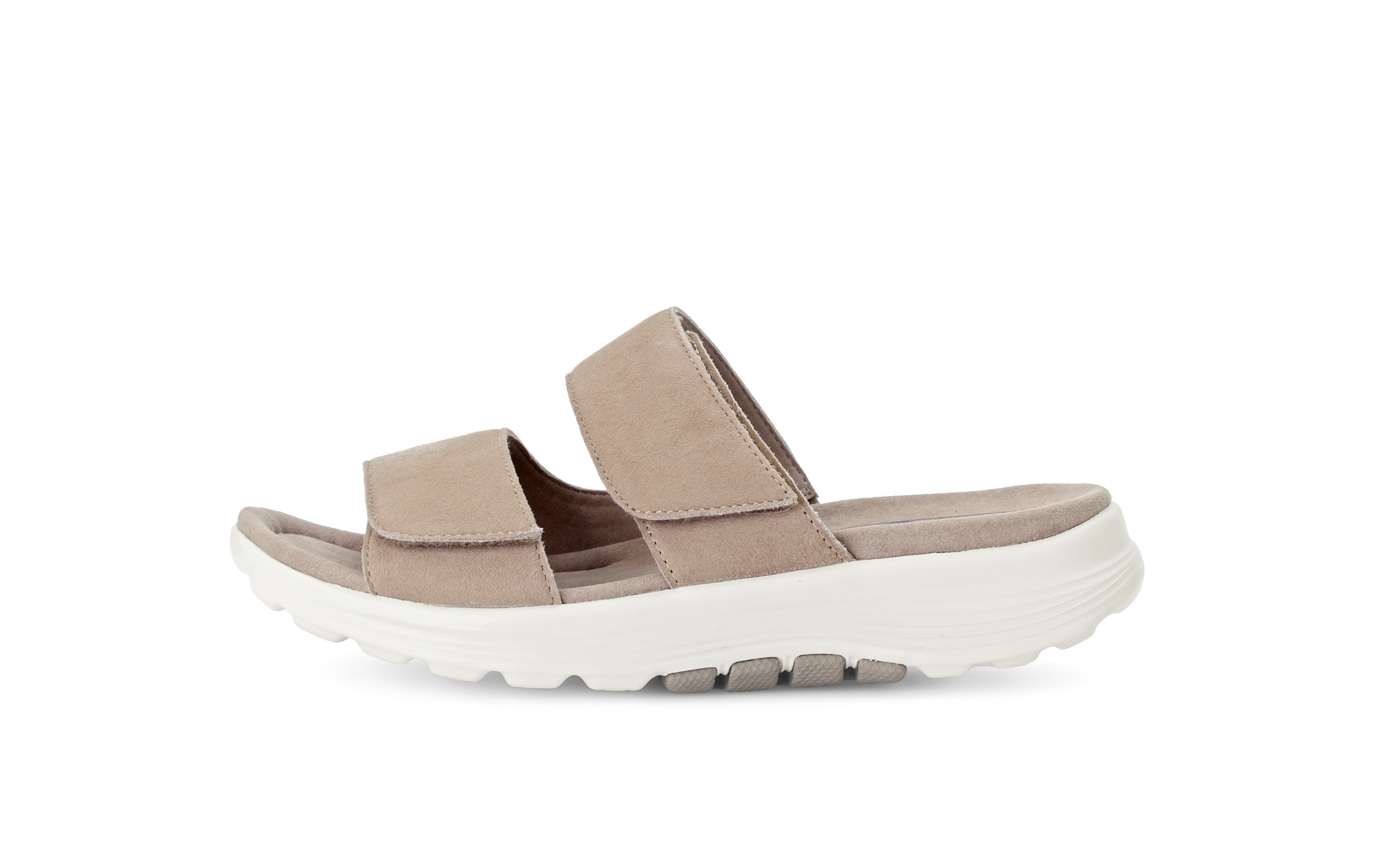 Gabor-Pantoffel-sand-1-scaled-1.png